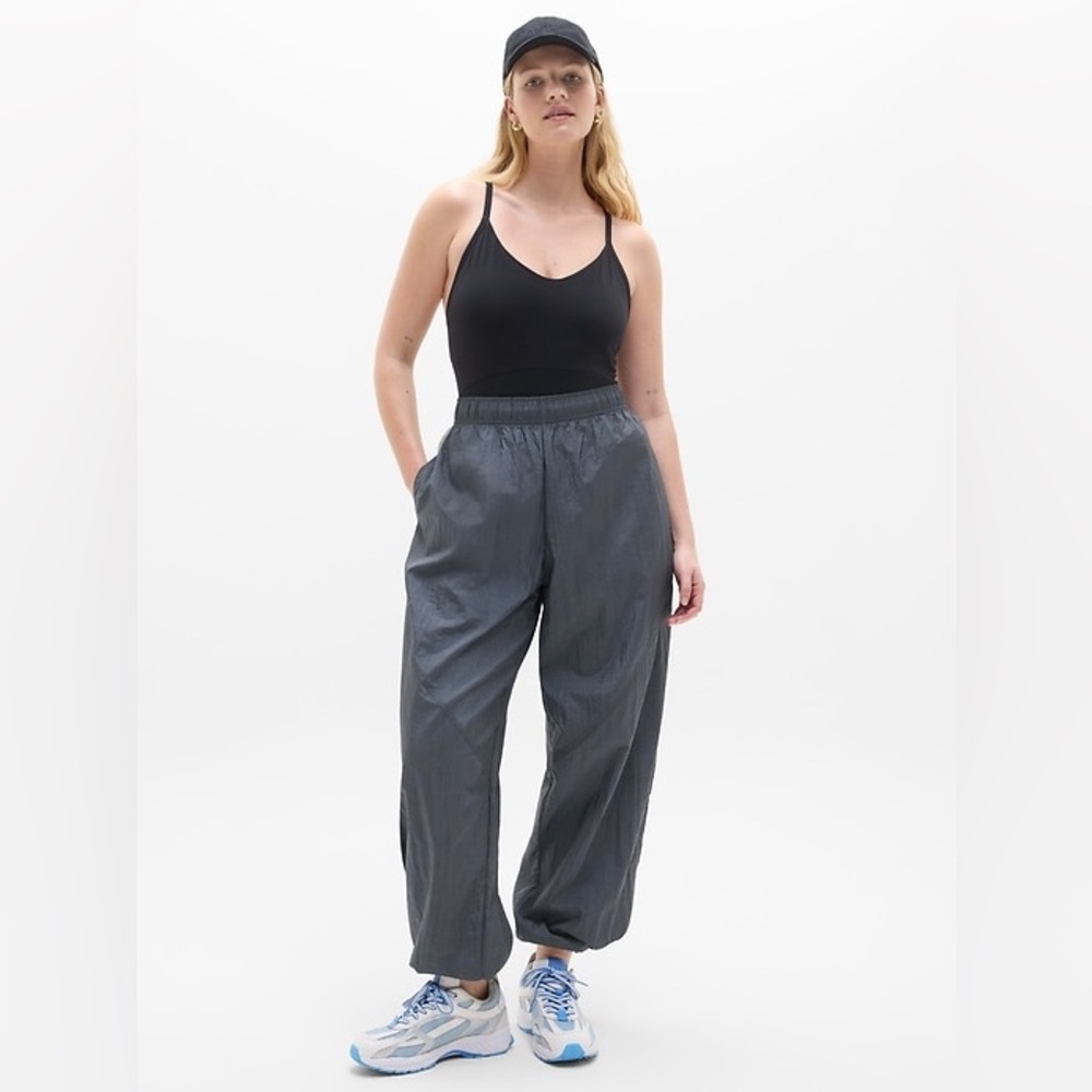 Athleta Lunar Sheen Utility Mid Rise Pant - Picture 5 of 7